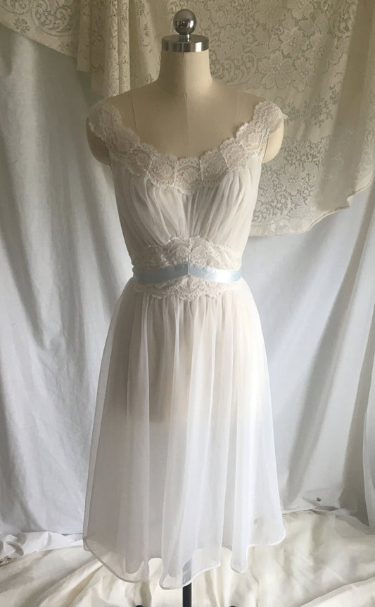 Vintage 1950's Nightgown | White Nylon Chiffon with Lace & Baby Blue Satin Ribbon | Vanity Fair | Size S - Daggers & Dames