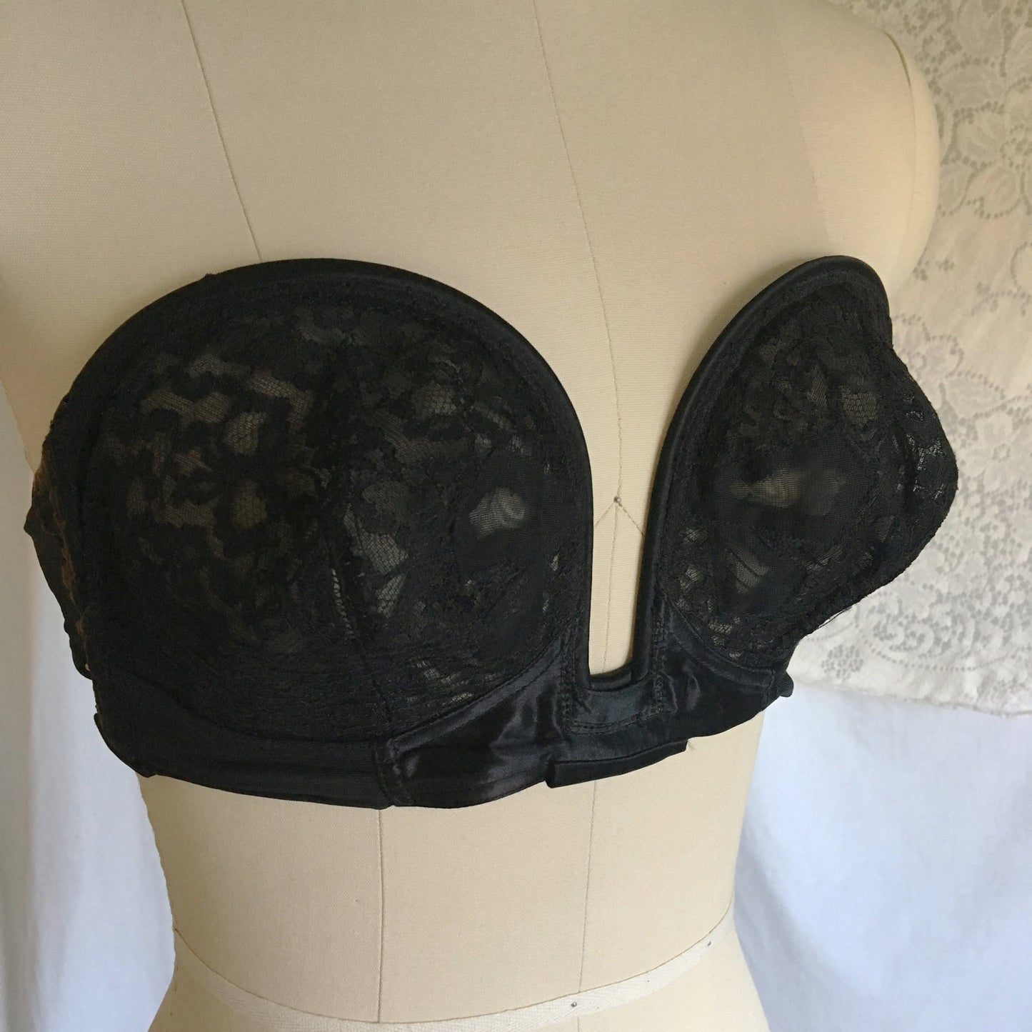 Vintage 1950's Overwire Bra | Sheer Black Nylon Lace with Satin & Bow Applique | Bali Bow Bra | Size 36 B, 36 C - Daggers & Dames