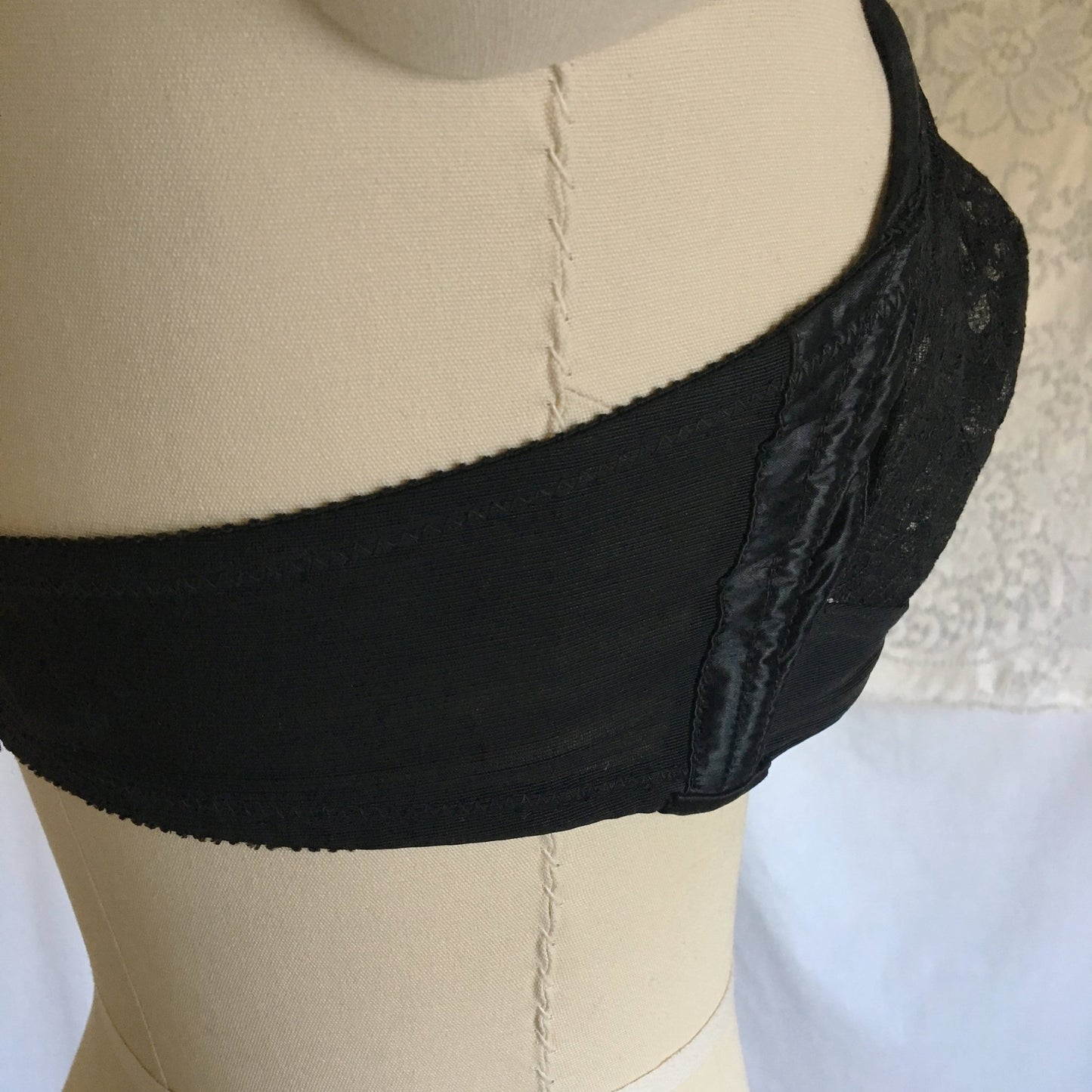 Vintage 1950's Overwire Bra | Sheer Black Nylon Lace with Satin & Bow Applique | Bali Bow Bra | Size 36 B, 36 C - Daggers & Dames