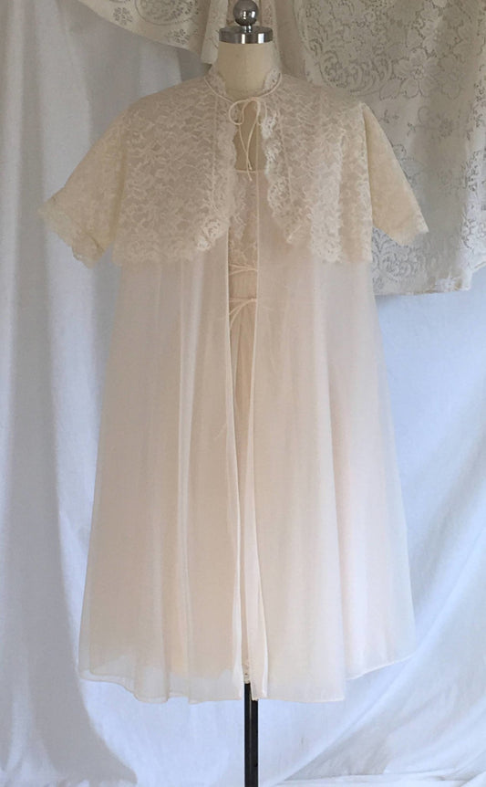 Vintage 1950's Peignoir Set | Pink Chiffon with Lace | Babydoll Lingerie Set | Bridal Lingerie | Vanity Fair | Size S - Daggers & Dames