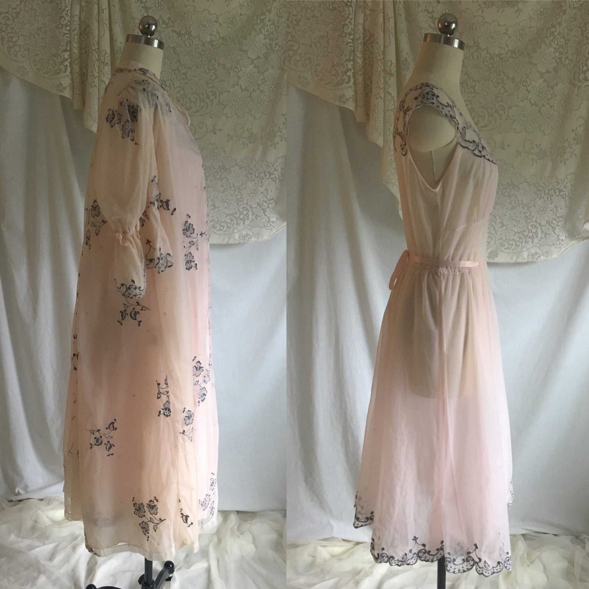 Vintage 1950's Peignoir Set | Powder Pink & Dove Gray Chiffon with Alençon Embroidery | Odette Barsa | Size S, M - Daggers & Dames