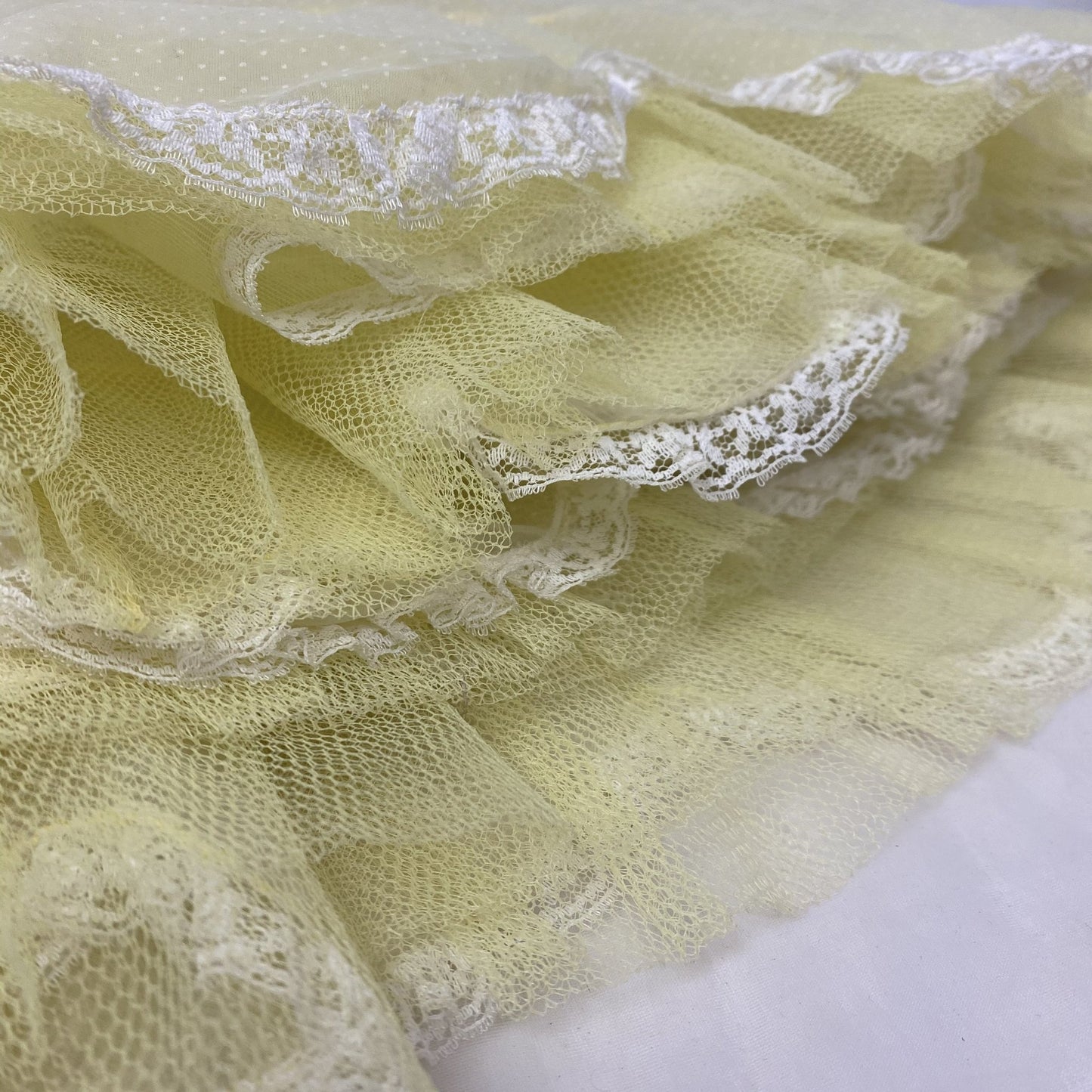 Vintage 1950's Petticoat | Lemonade Yellow Nylon Chiffon with White Swiss Dots & Lace Scalloped Edge | Size S, M, LG | Colonial Lady - Daggers & Dames