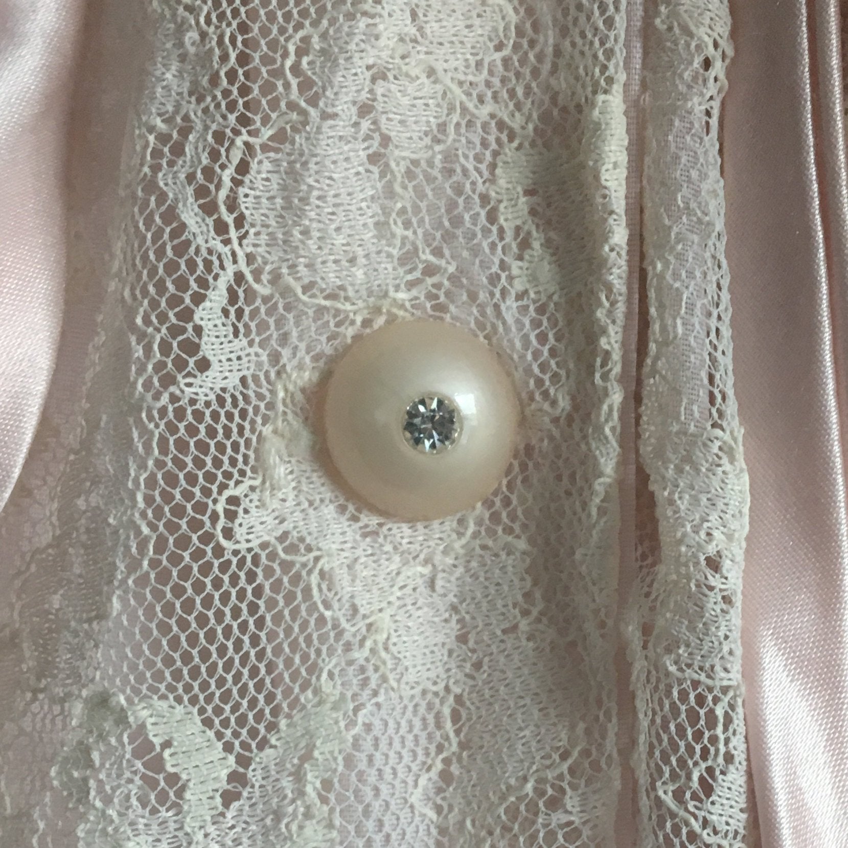 Vintage 1950's Robe | Ivory Lace with Rhinestone Buttons & Pale Pink Nylon | Size M, LG - Daggers & Dames