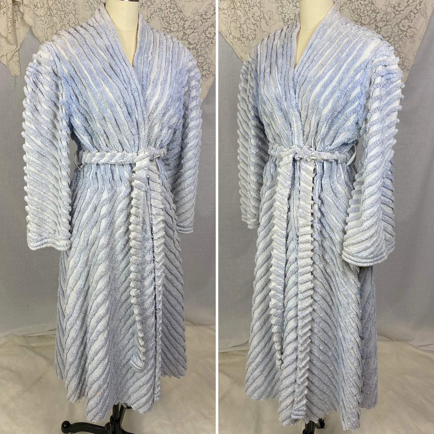 Vintage 1950's Robe | Periwinkle Blue Candlewick Chenille with Wide Sleeves | Size M, LG | Fruit of the Loom - Daggers & Dames