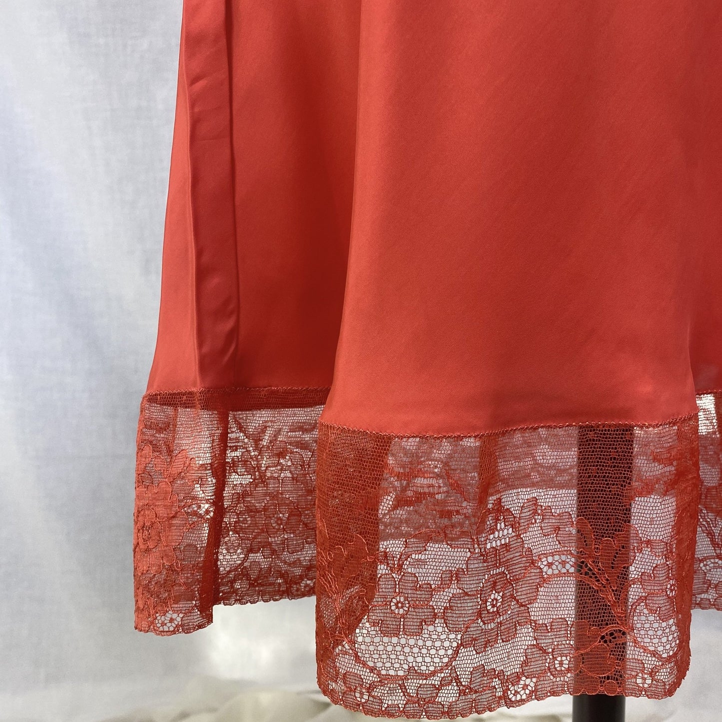 Vintage 1950's Slip | Scarlet Red Rayon with Floral Lace | Size S | Eye-Ful -Never Worn - Daggers & Dames