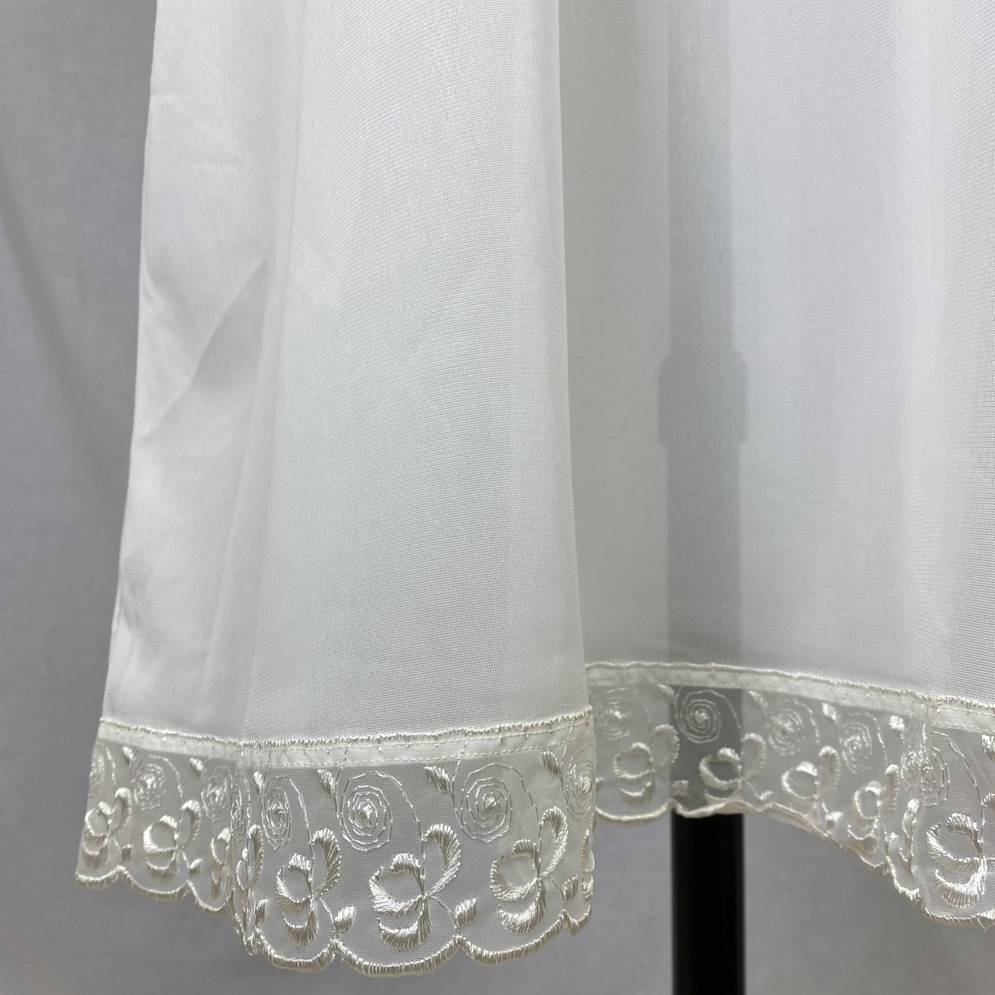Vintage 1950's Slip | Sheer White Nylon with Floral Embroidered Chiffon | Size 34 Bust, S | Pembrook, Never Worn - Daggers & Dames