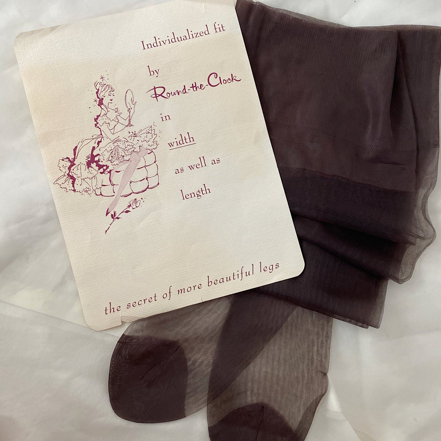 Vintage 1950's Stockings | Seamless Deep Mocha Argyle Pattern Nylon | Size 10, 10.5 | Round the Clock - Daggers & Dames