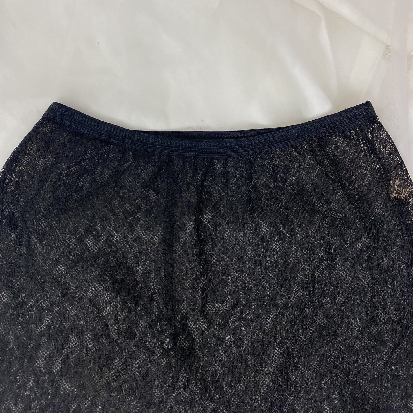 Vintage 1950's Tap Pants | Sheer Black Floral Nylon Lace | Size XS, S | Luxite by Hole Proof - Daggers & Dames