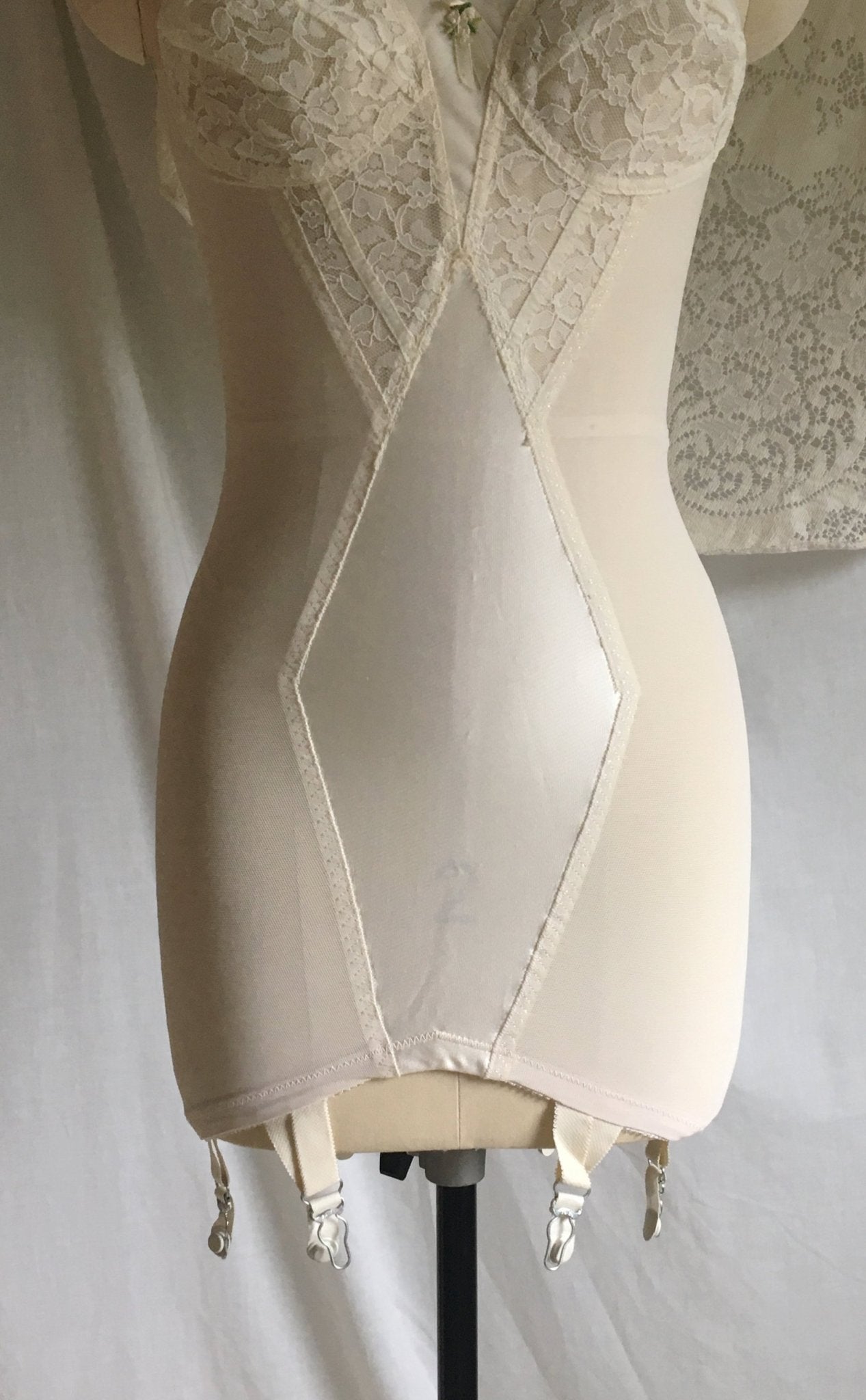 Vintage 1960's All in One Girdle | White Acetate Satin with Lace | Bien Jolie, Sheer Joy | Size XS, S, M - Daggers & Dames