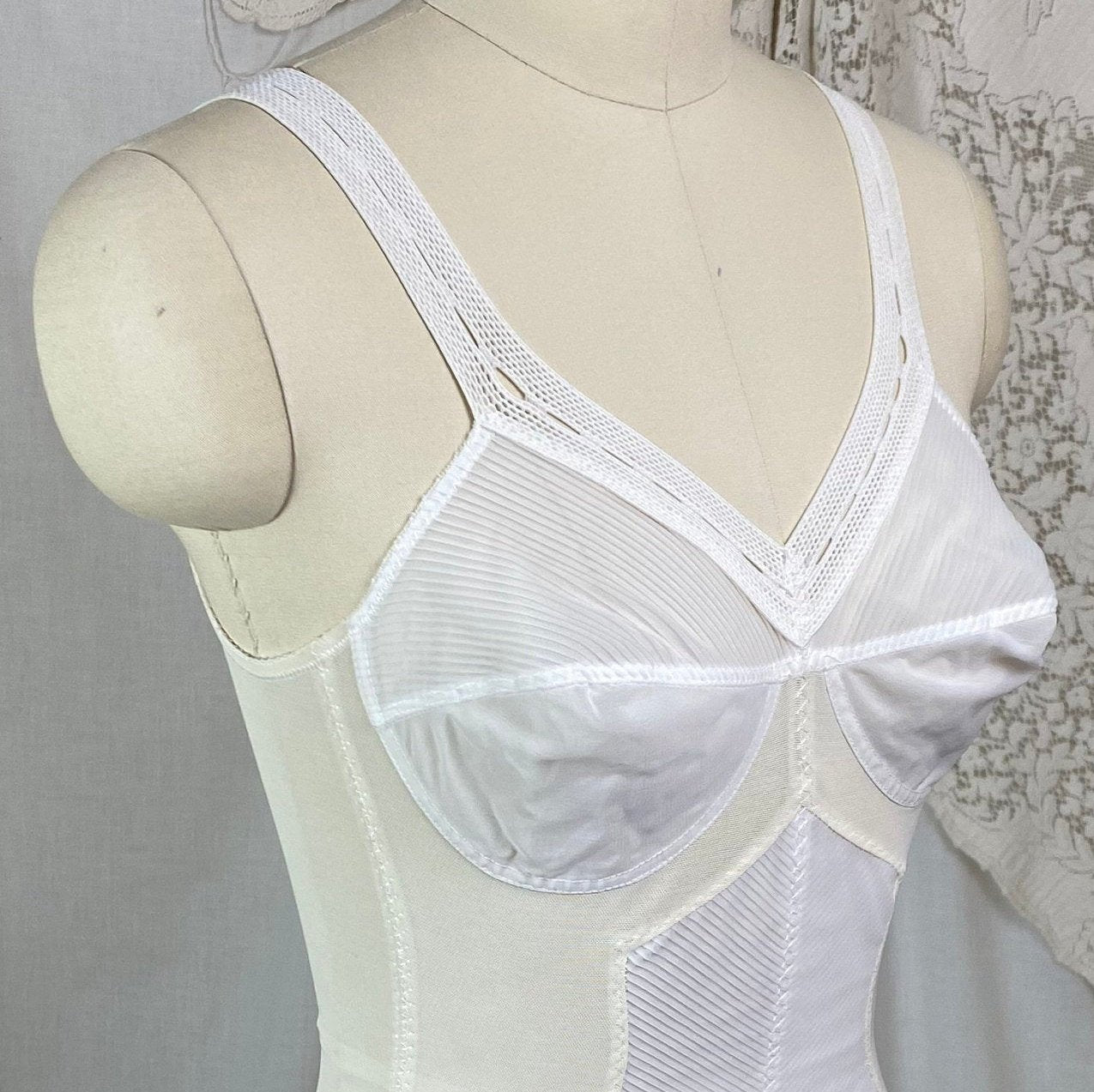 Vintage 1960's All in One Girdle | White Mesh with Crystal Pleated Chiffon Inlay & Bullet Cups | Size 34 B, 32 C, 36 A| Warner's - Daggers & Dames