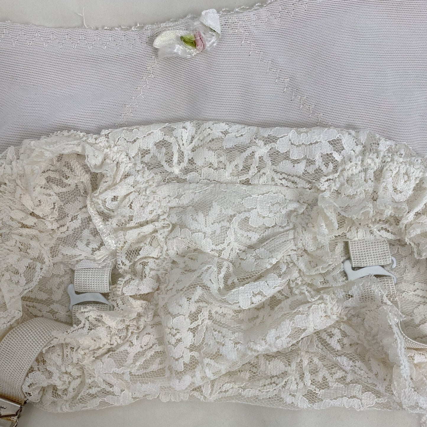 Vintage 1960's Garter Panties | White Nylon Floral Lace with Power Mesh & Detachable Garters | Size XS, S - Daggers & Dames
