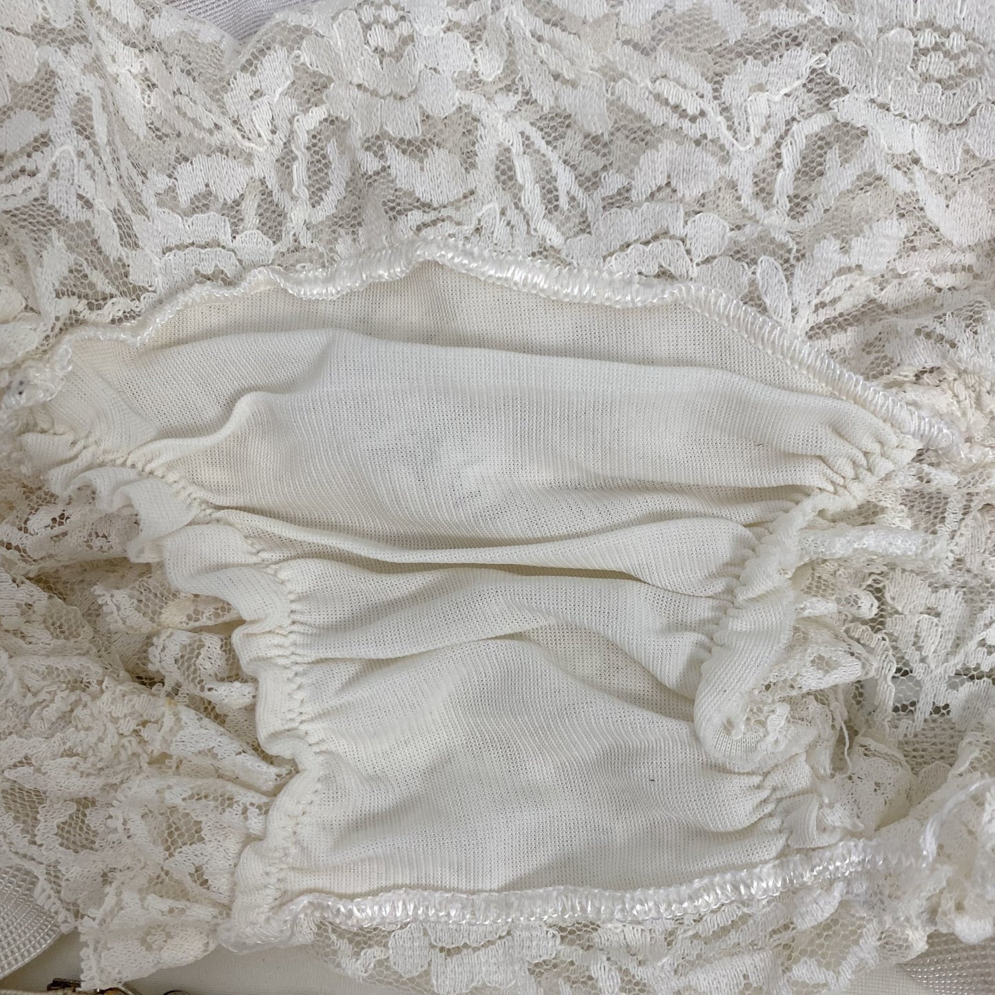 Vintage 1960's Garter Panties | White Nylon Floral Lace with Power Mesh & Detachable Garters | Size XS, S - Daggers & Dames