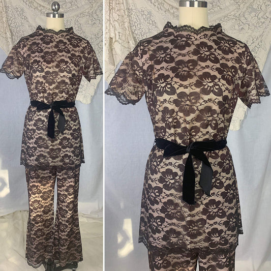 Vintage 1960's Lounge Suit | Deep Mocha Brown Floral Lace over Pale Rose Pink Acetate | Size XS, S | R/B Jrs - Daggers & Dames