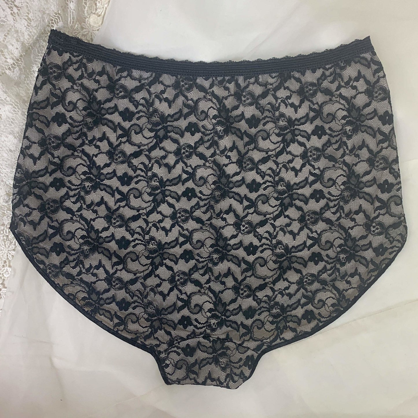 Vintage 1960's Pajama Set | Black Floral Lace over White Nylon with Frog Buttons | Size S | Glydon's of Hollywood - Daggers & Dames