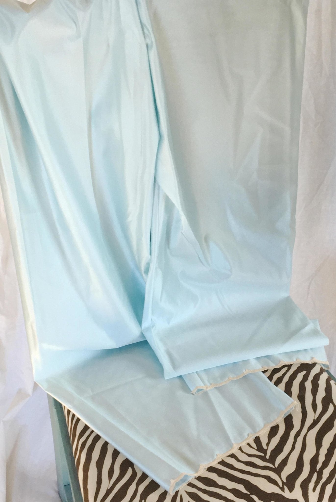 Vintage 1960's Pajama Set | Light Blue Nylon Satin with Rhinestone & Lace | New Old Stock | Vanity Fair | Boho Pajamas | Size M - Daggers & Dames