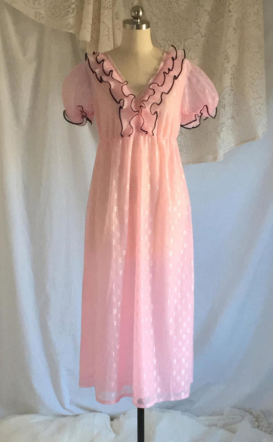 Vintage 1960's Pink Ruffled Nightgown - Daggers & Dames