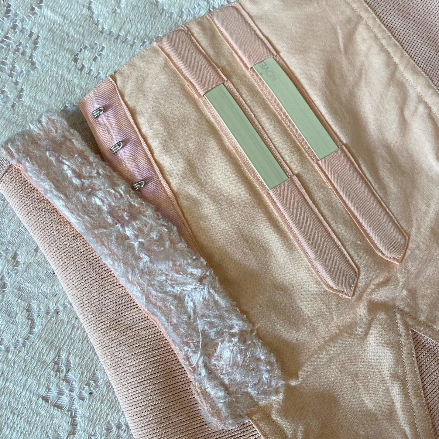 Vintage 's Waist Cincher Girdle | Powder Pink Rayon Satin & Elastic Mesh | Size XS, S | Ecila Made in France - Daggers & Dames