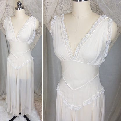 1930s - 1940s Nightgown - Sheer Bone White Silk Crepe with Bobbin Lace & Satin Detail | XS, Small - Daggers & Dames