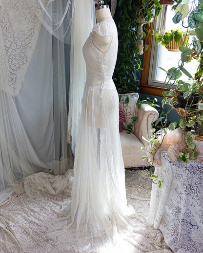 1930s - 1940s Wedding Dress - Sheer Ivory Rayon Chiffon with Raised Floral Motif & Train | Small, Medium - Daggers & Dames