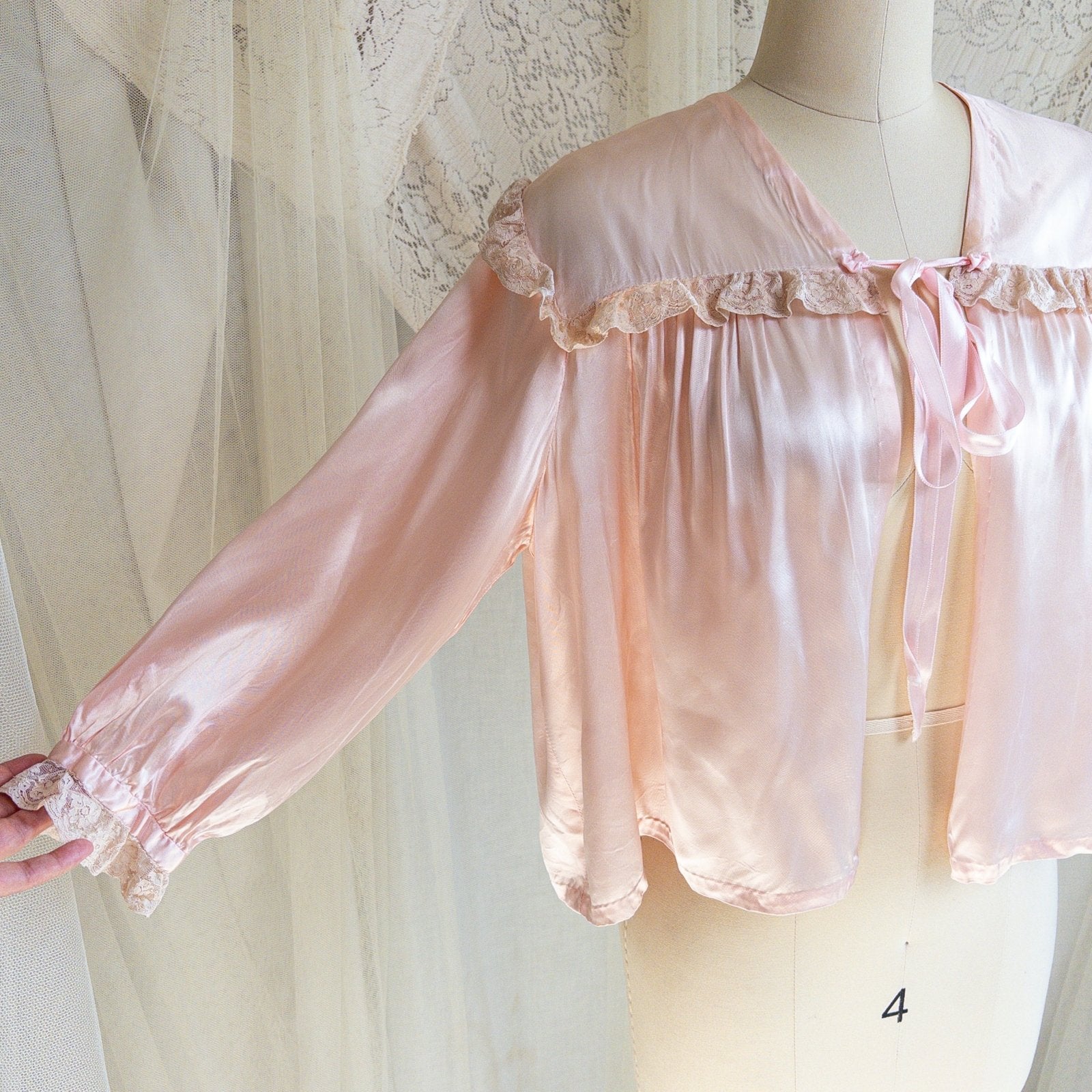 1940's Bed Jacket - Rose Pink Rayon Satin with Ruffled Nude Cotton Lace - Daggers & Dames
