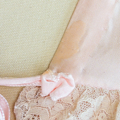 1940's Bed Jacket - Rose Pink Rayon Satin with Ruffled Nude Cotton Lace - Daggers & Dames