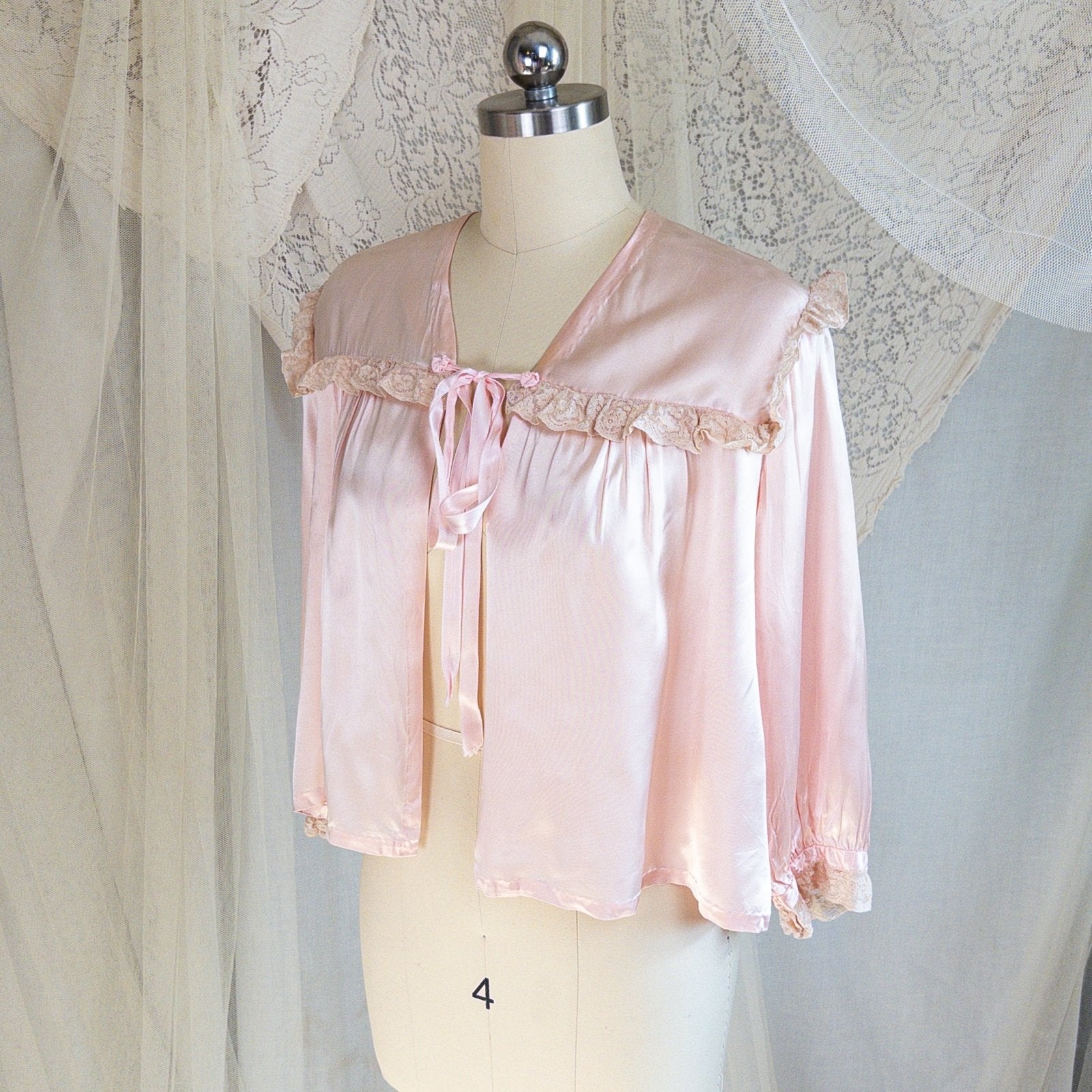 1940's Bed Jacket - Rose Pink Rayon Satin with Ruffled Nude Cotton Lace - Daggers & Dames