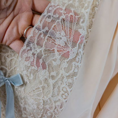 1940's Nightgown & Peignoir Set - Warm Nude Rayon with Ivory Fan Patterned Lace by DuBenay - Daggers & Dames