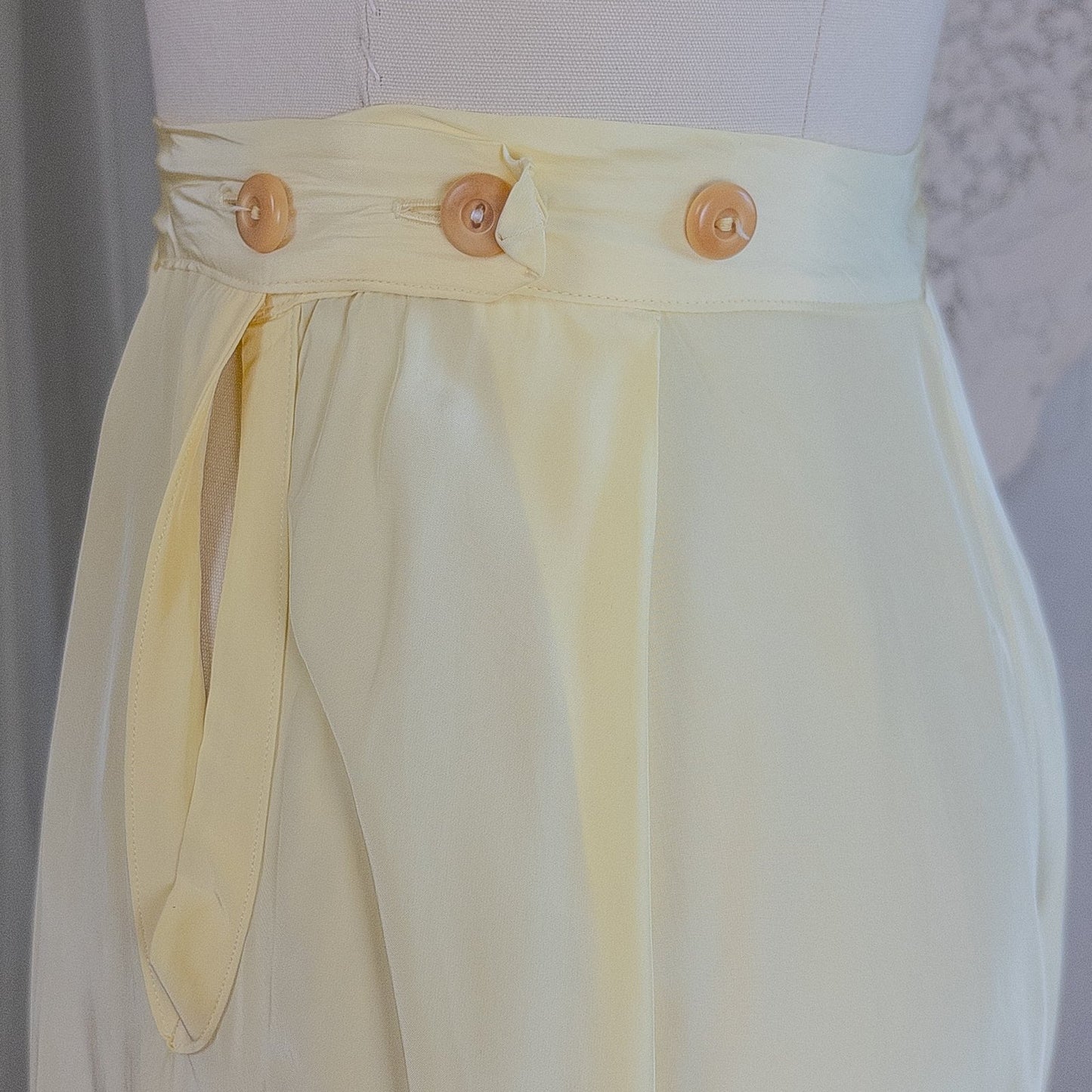 1940's Pajama Set - Daffodil Yellow Rayon with Ruffled White Lace by Seamprufe | Small, Medium - Daggers & Dames