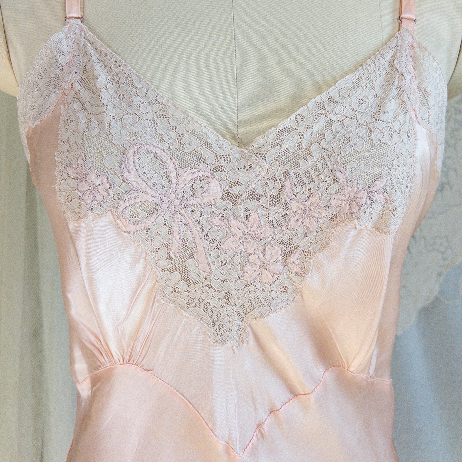 1940's Slip - Ballet Pink Rayon Satin with Ecru Lace & Satin Appliqués by Miss Deb - Daggers & Dames