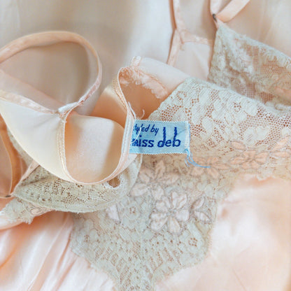 1940's Slip - Ballet Pink Rayon Satin with Ecru Lace & Satin Appliqués by Miss Deb - Daggers & Dames