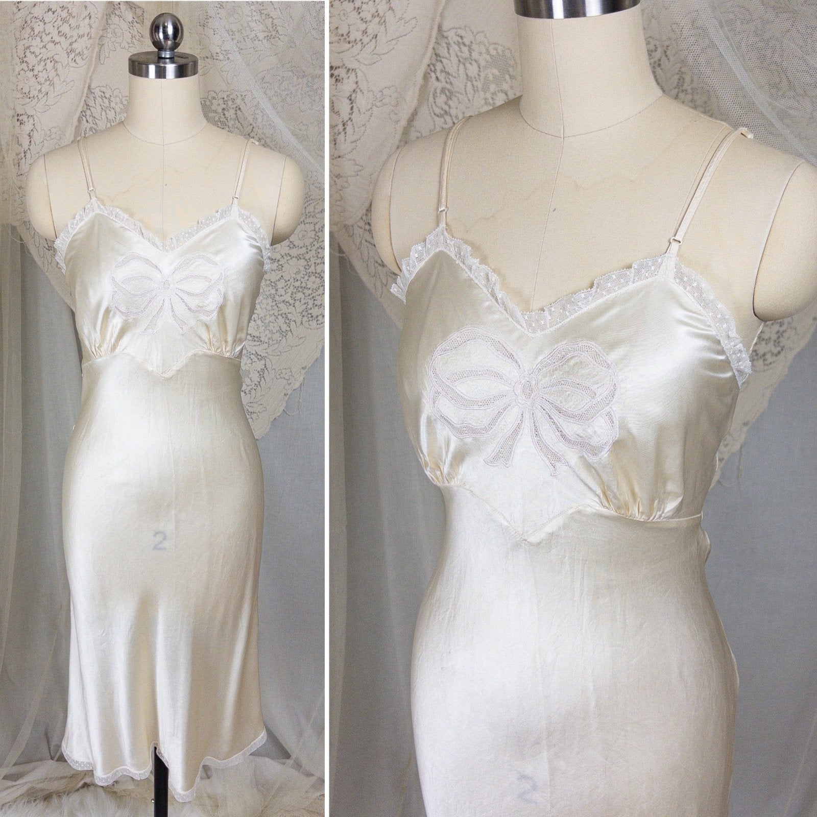 1940s Slip - Pearlescent Ivory Silk Satin with Ruffled Bobbin Lace by Laura Lane | XS - Daggers & Dames