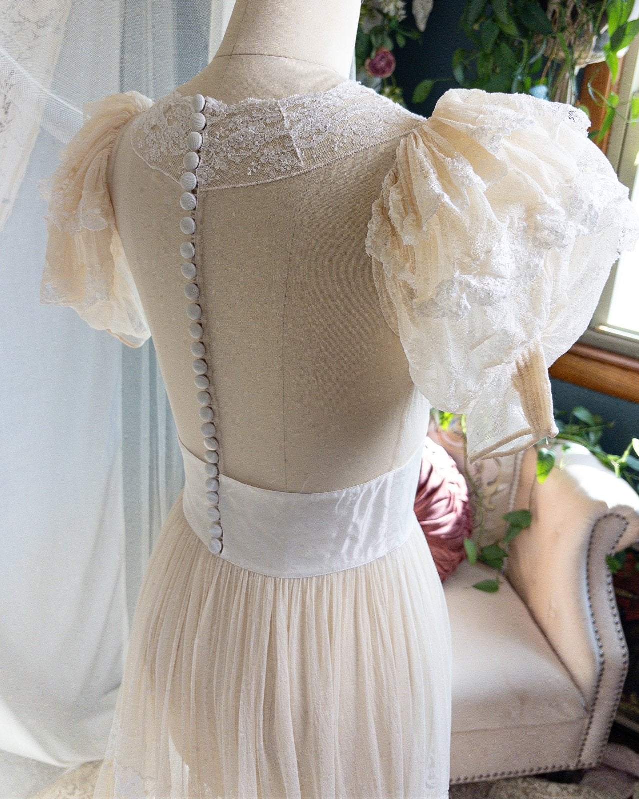 1940s Wedding Dress - Sheer Warm Ivory Rayon Chiffon with Princess Puffed Sleeves | XXS, XS - Daggers & Dames