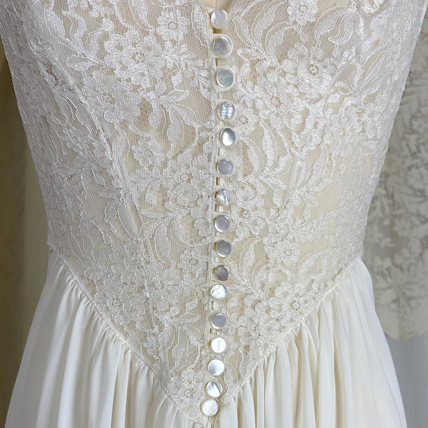 1950's - 1960's Nightgown - White Nylon with Heart Shaped Lace Button - up Bodice & Open Back by Colura - Daggers & Dames