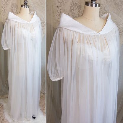1950s Nightgown & Peignoir Set - White Nylon with Large Satin Bow Detail & Portrait Collar by Rogers | Small, Medium - Daggers & Dames
