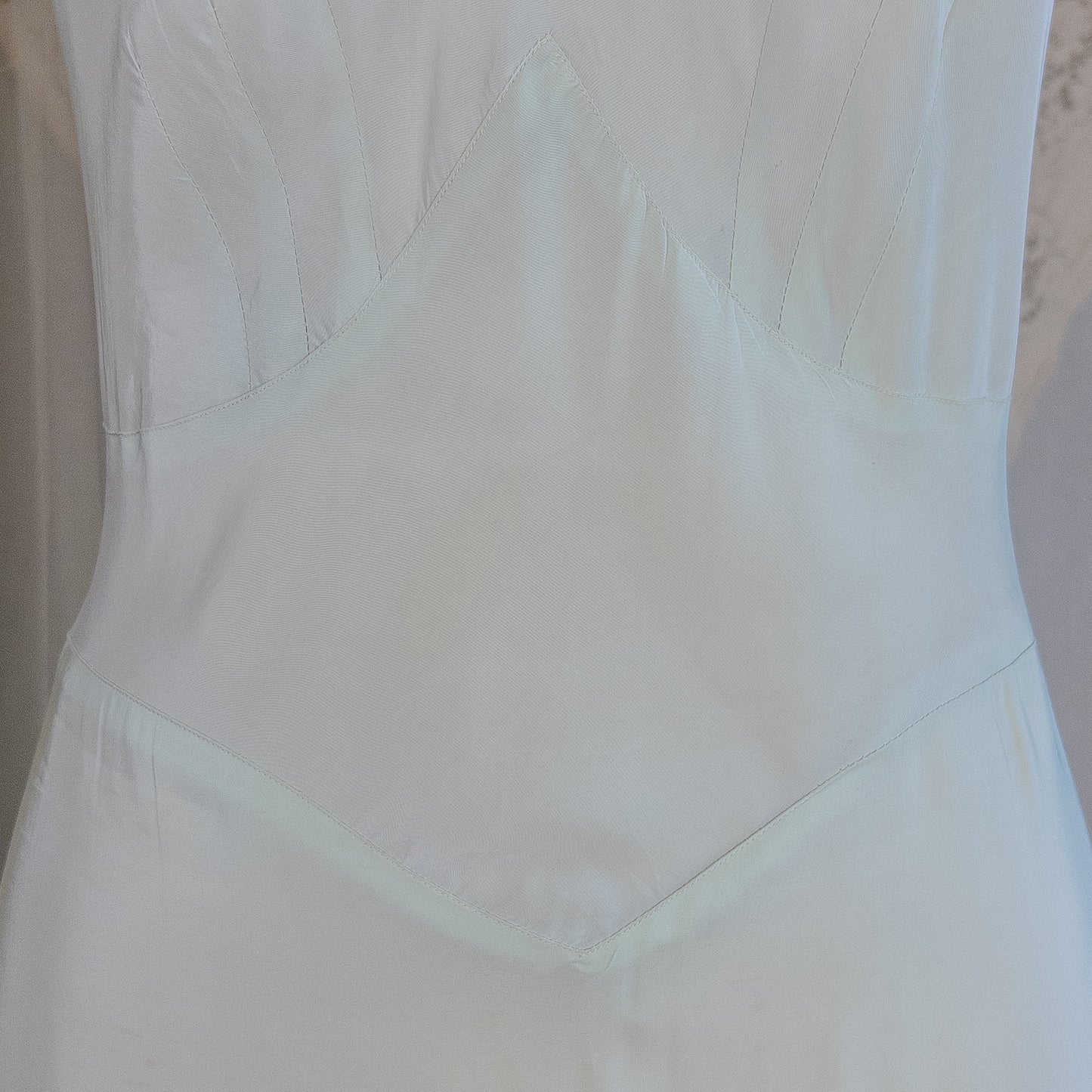 1940's Slip - Mint Green Cold Rayon with Bow Embroidery by Corette | Small, Medium