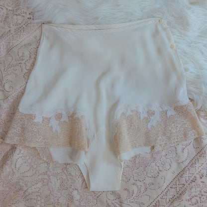1940's Tap Pants - Bright White Rayon with Ecru Lace | Small