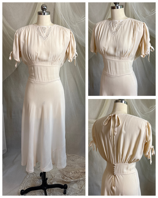 Vintage 1940's Dress - Buttermilk White Silk Crepe with Open Back | S