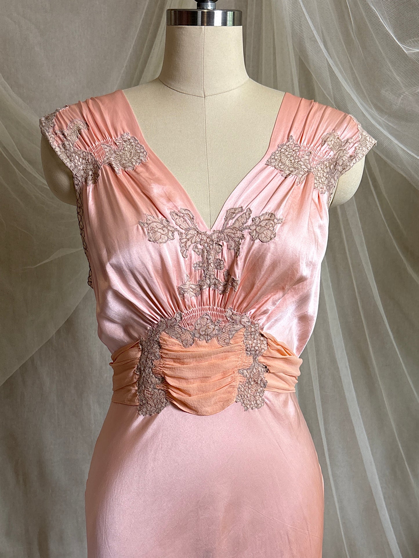 Vintage 1940's Nightgown - Rich Coral Pink Silk Satin with Chiffon Sash | S, M