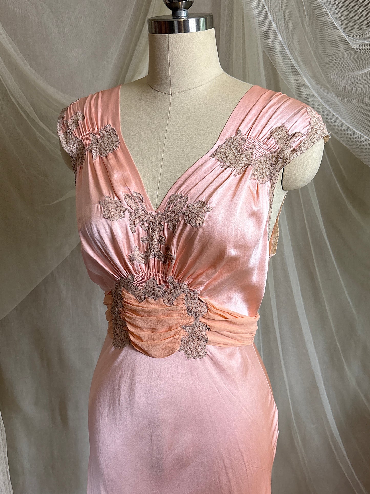Vintage 1940's Nightgown - Rich Coral Pink Silk Satin with Chiffon Sash | S, M