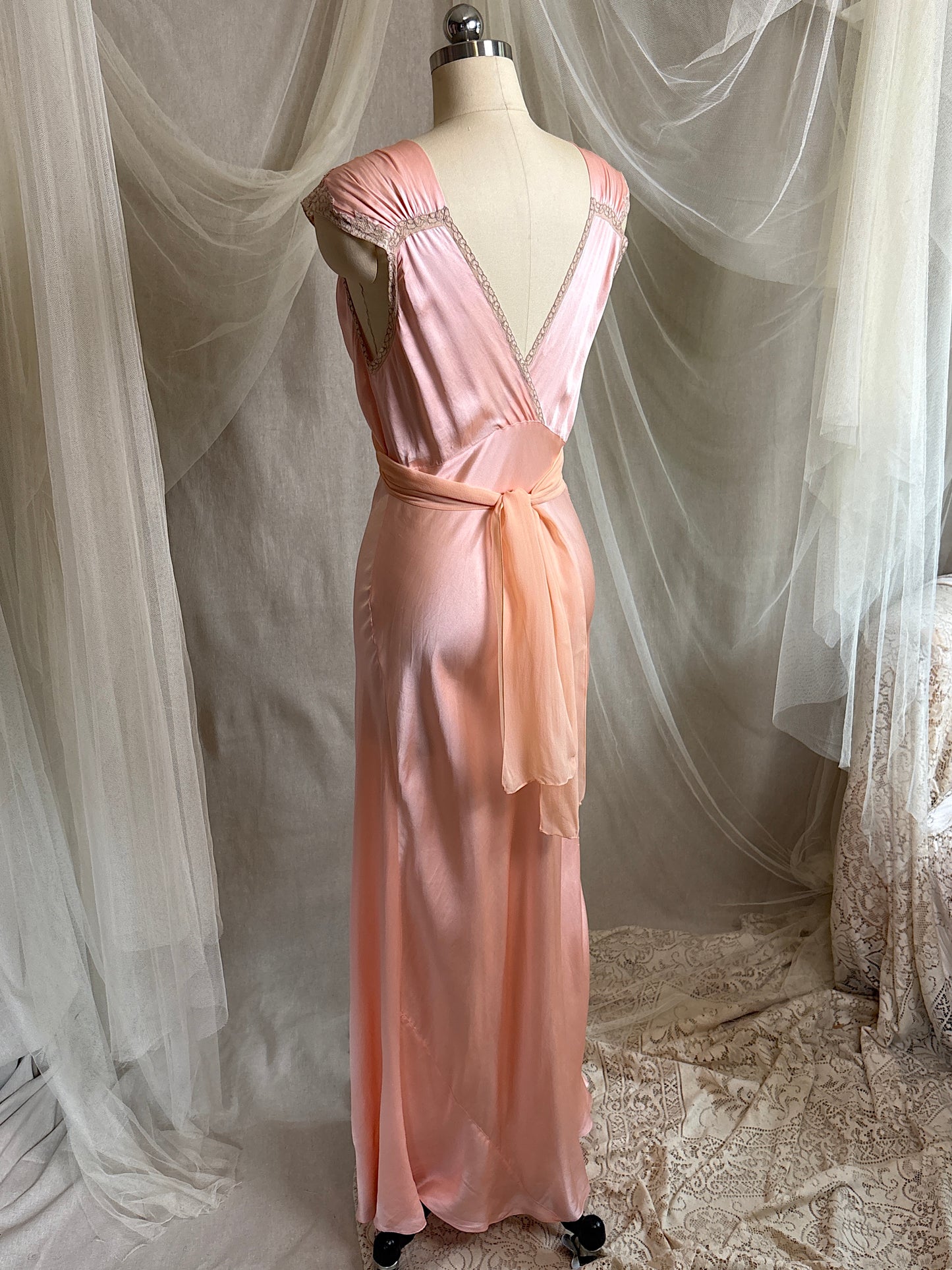 Vintage 1940's Nightgown - Rich Coral Pink Silk Satin with Chiffon Sash | S, M