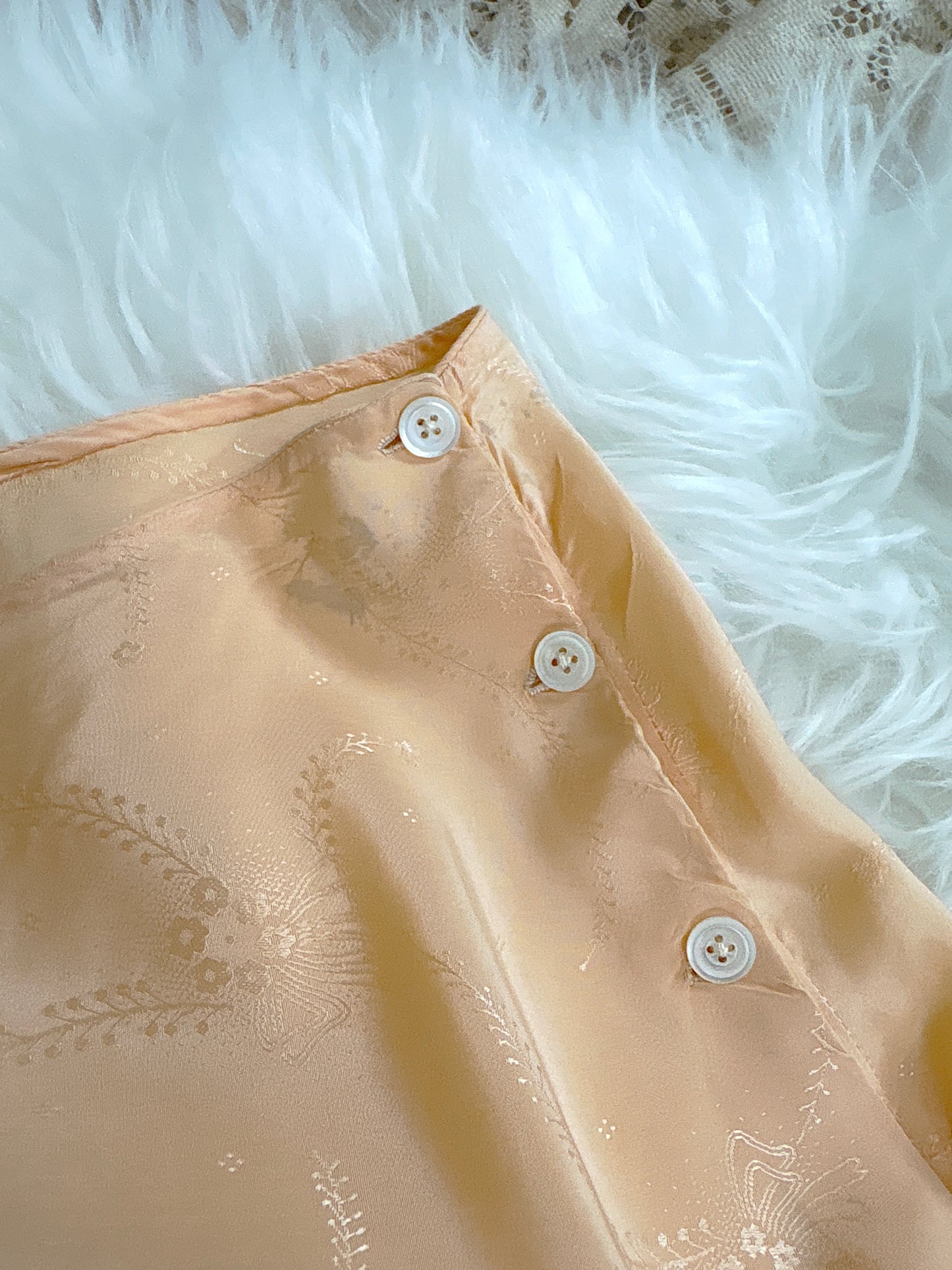 Vintage 1930's Tap Pants - Handstitched Apricot Silk with Floral Satin Damask pattern and Scalloped Hem | XS