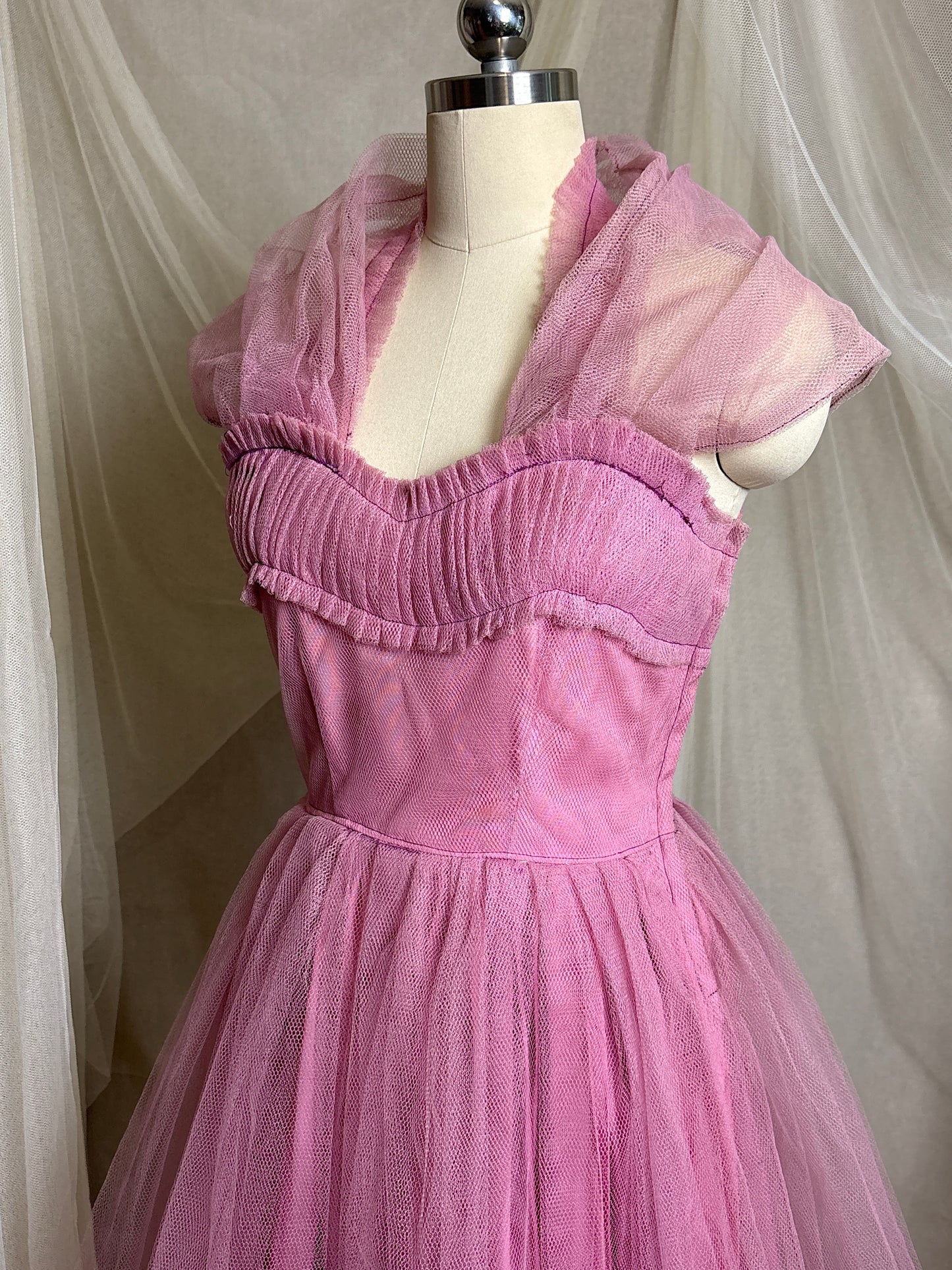 Vintage 1950's Cupcake Halter Dress - Lilac Purple Taffeta with Tulle Overlay & Floral Adornments | S, M