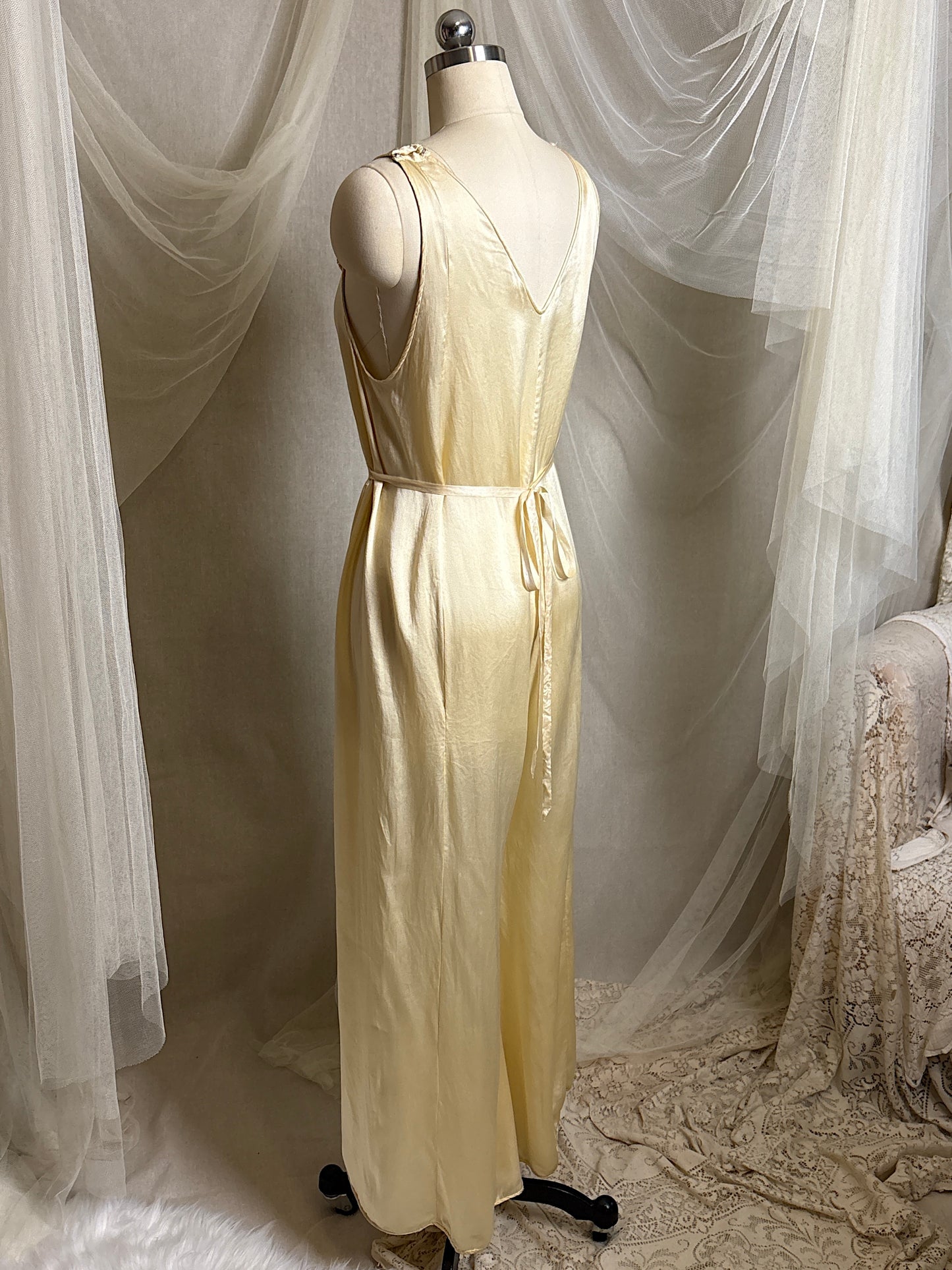 Vintage 1930's Jumpsuit Pajamas - Champagne Gold Silk Satin with Warm Ecru Lace | S, M