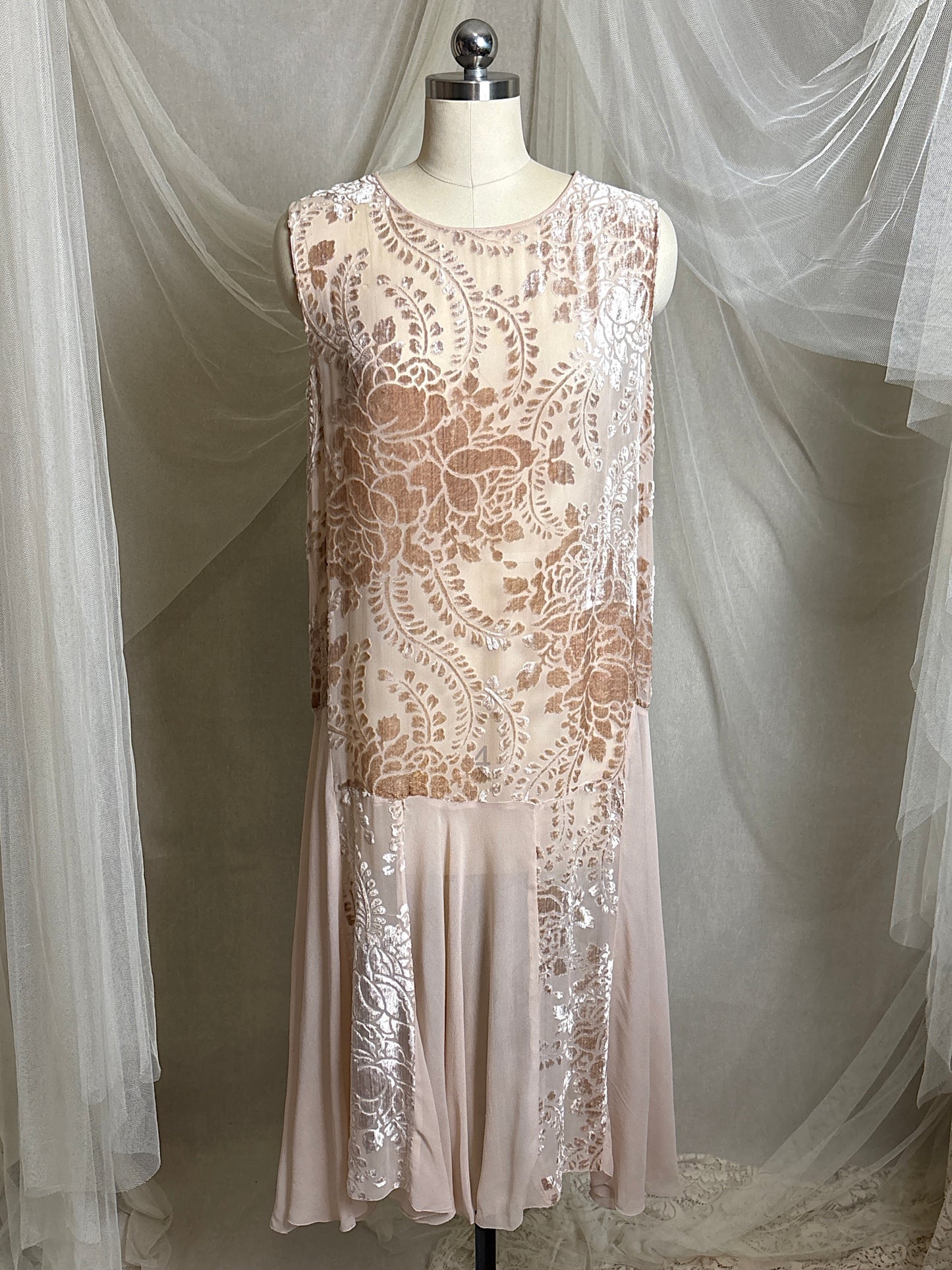 Antique 1920's Dress - Pale Mauve Pink Silk Devoré Velvet With Chiffon Gores | S, M