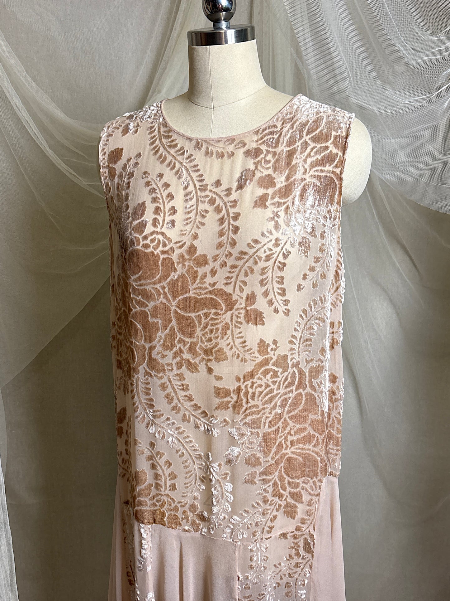 Antique 1920's Dress - Pale Mauve Pink Silk Devoré Velvet With Chiffon Gores | S, M