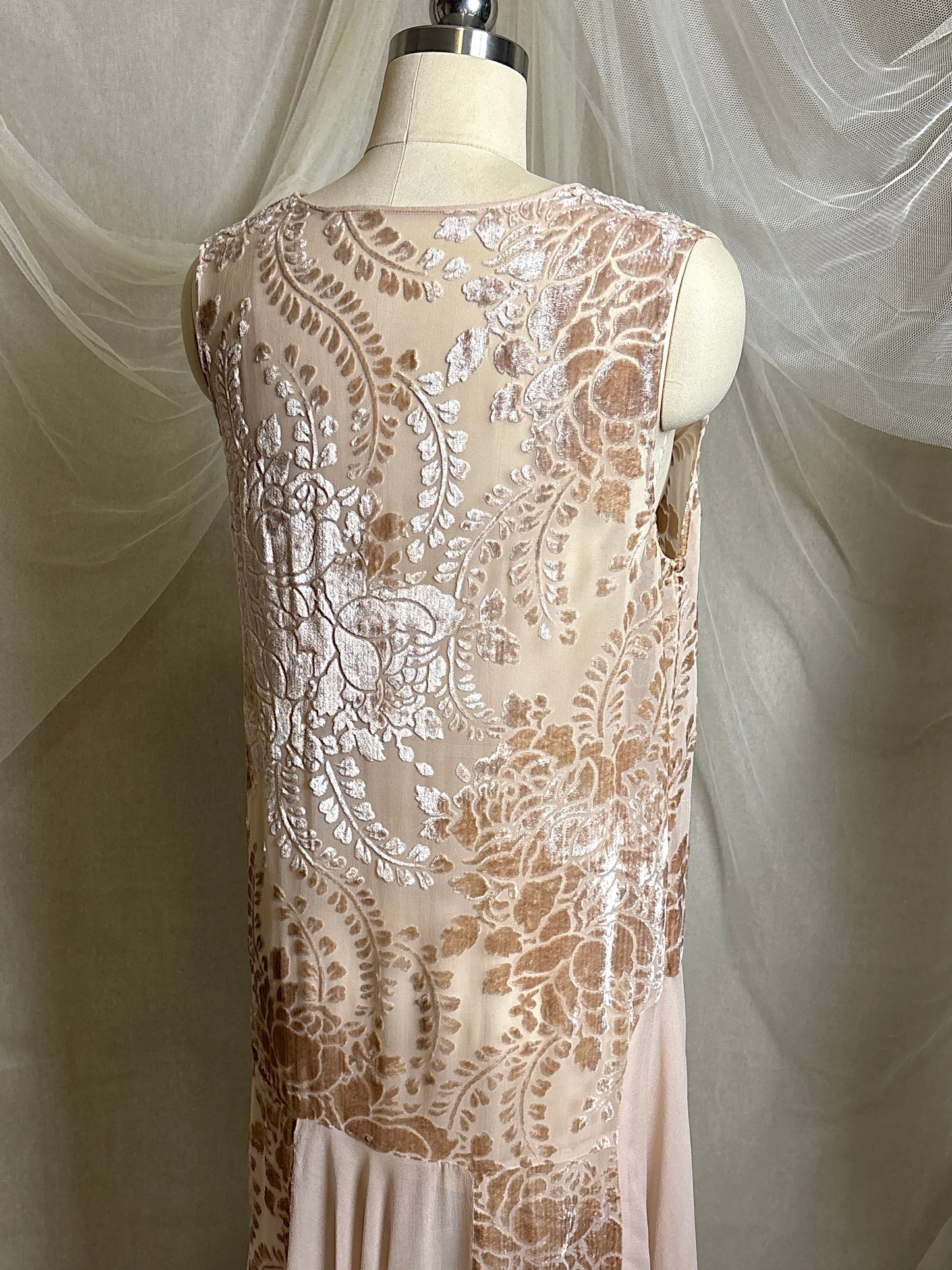 Antique 1920's Dress - Pale Mauve Pink Silk Devoré Velvet With Chiffon Gores | S, M
