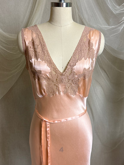Vintage 1930's Nightgown - Rich Rose Pink Silk Satin with Warm Nude Lace Appliqués | M, LG