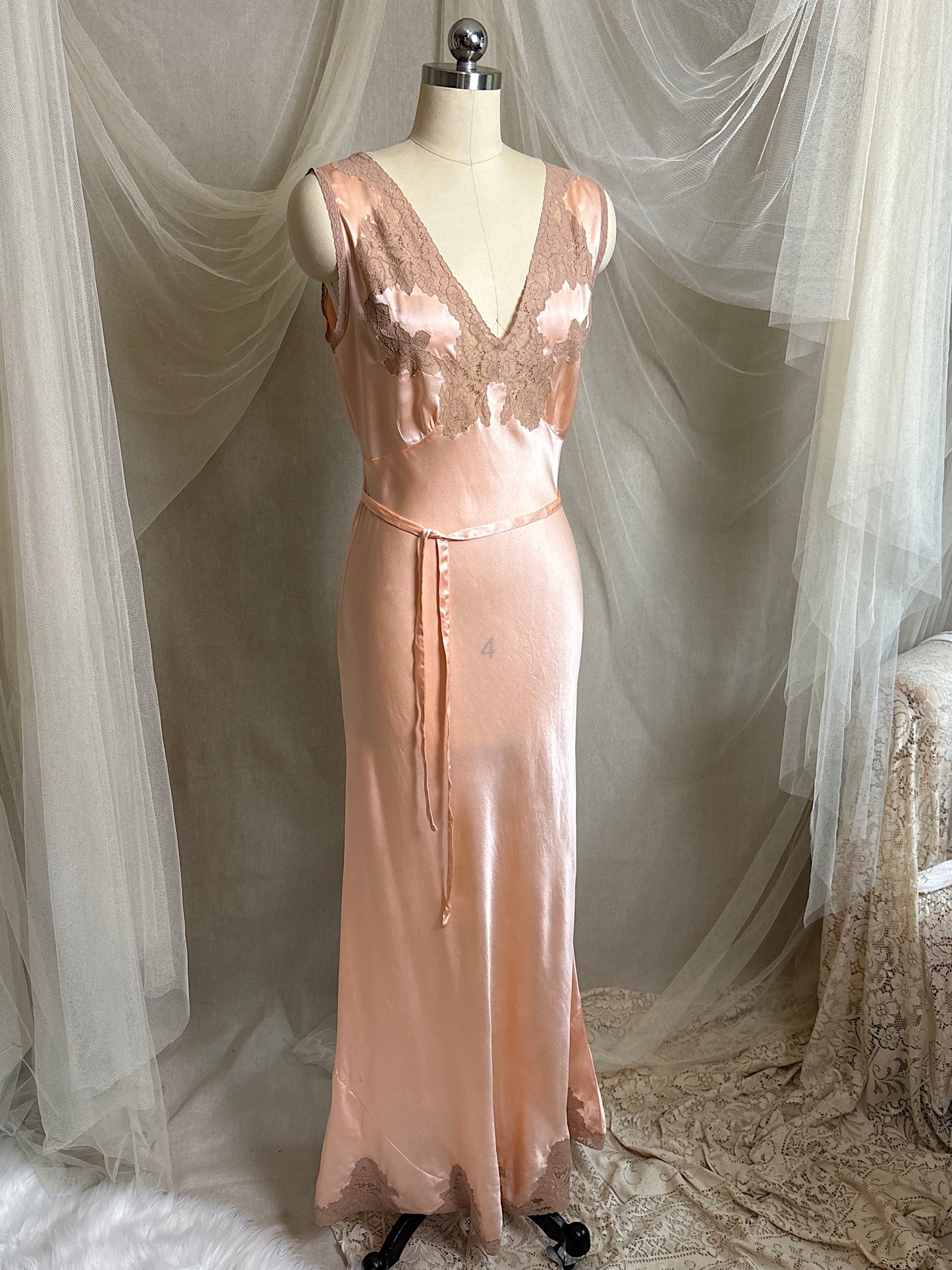 Vintage 1930's Nightgown - Rich Rose Pink Silk Satin with Warm Nude Lace Appliqués | M, LG
