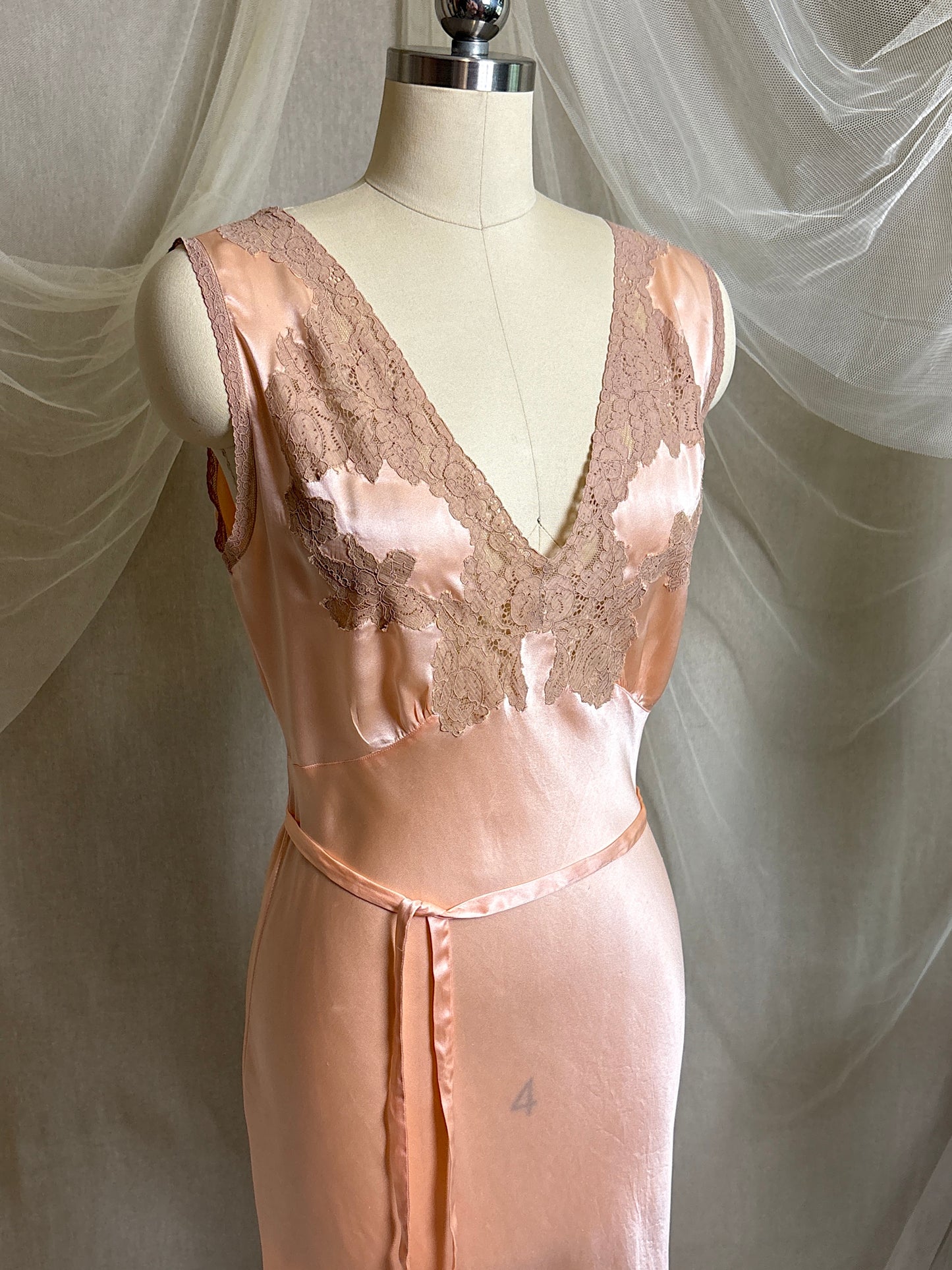 Vintage 1930's Nightgown - Rich Rose Pink Silk Satin with Warm Nude Lace Appliqués | M, LG