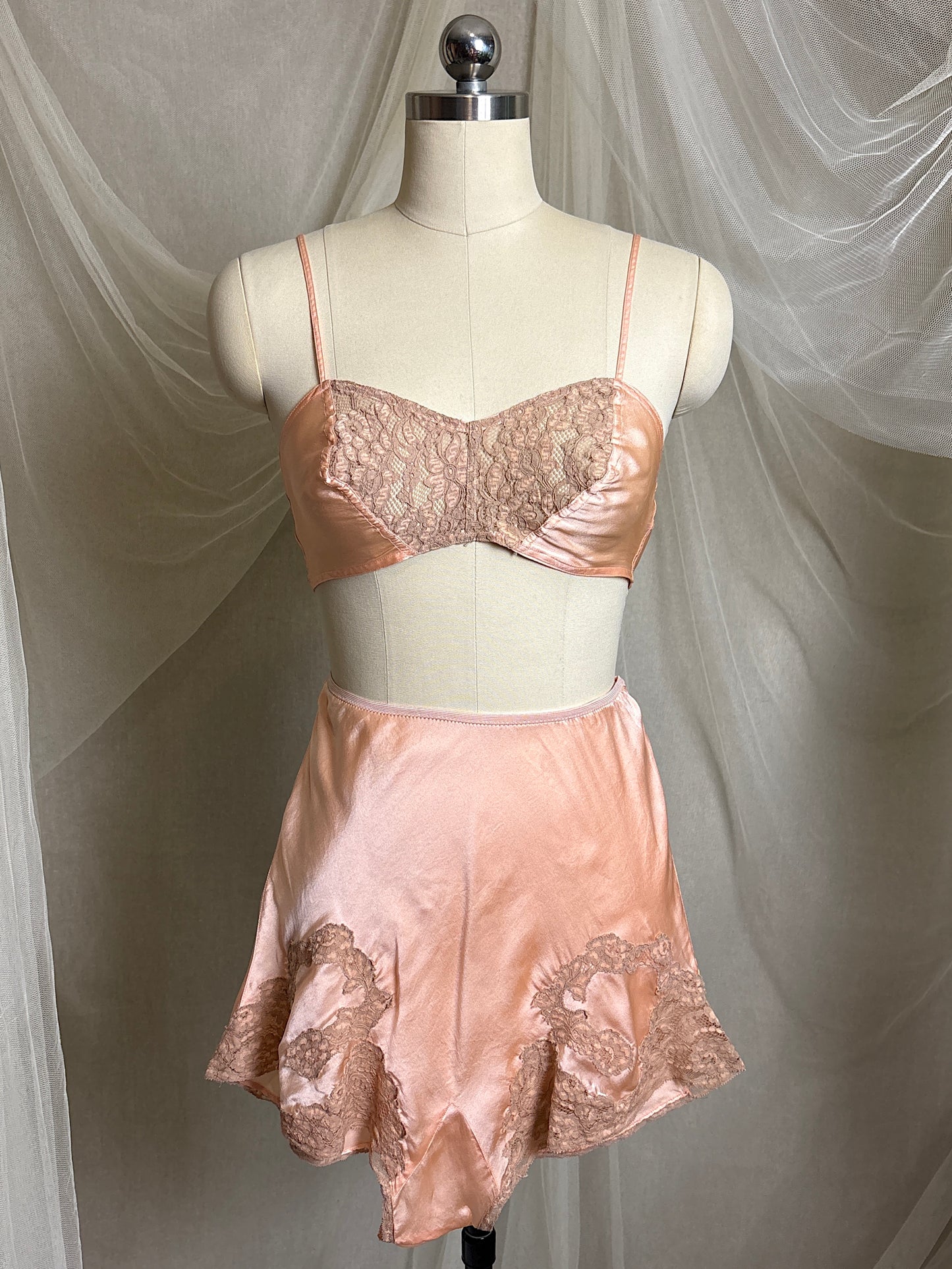 Vintage 1930's Bralette & Tap Pants Dance Set - Rich Peach Silk Satin with Warm Taupe Lace  | S